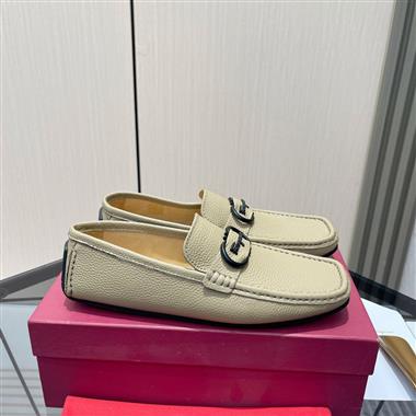 Ferragamo   2024新款男生休閒時尚鞋子