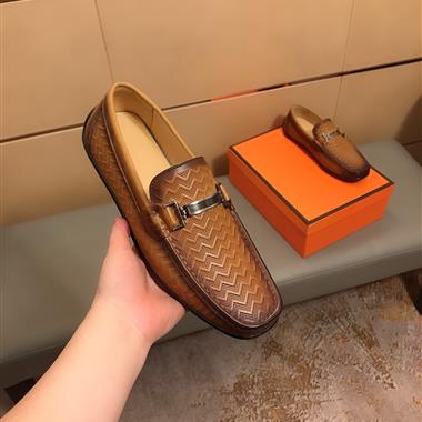 Ferragamo   2024新款男生休閒時尚鞋子