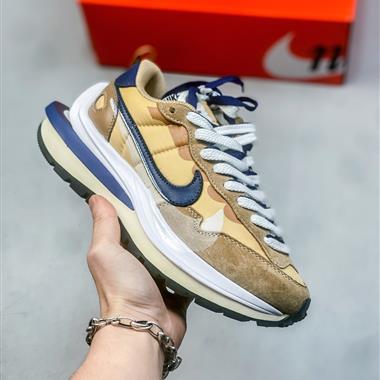 Nike Sacai x VaporWaffle 重疊雙鉤解設構計前衛華夫變形底雙休閑慢跑鞋