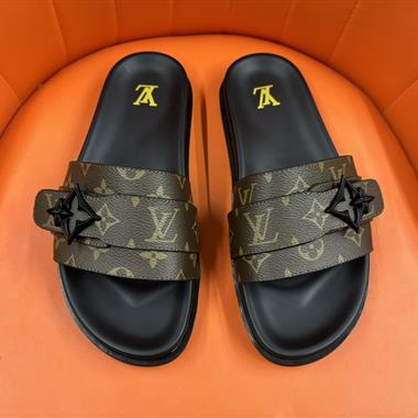 Louis Vuitton   2024新款男生休閒時尚鞋子