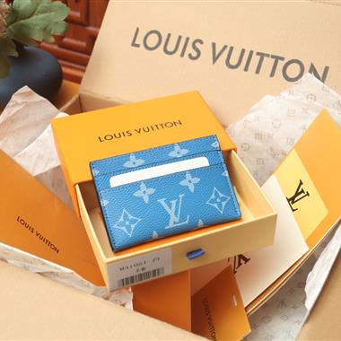 LOUIS VUITTON   2024新款時尚休閒包 尺寸：11*7*0.6CM