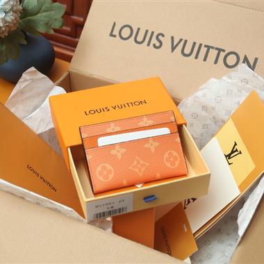 LOUIS VUITTON   2024新款時尚休閒包 尺寸：11*7*0.6CM