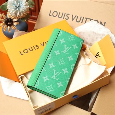 LOUIS VUITTON   2024新款時尚休閒包 