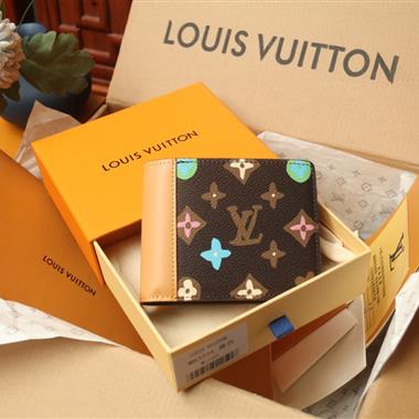 LOUIS VUITTON   2024新款時尚休閒包  尺寸：11.5*9*1.5CM