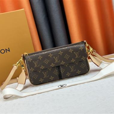 LOUIS VUITTON  2024新款女生時尚休閒包 尺寸:25*15*8CM