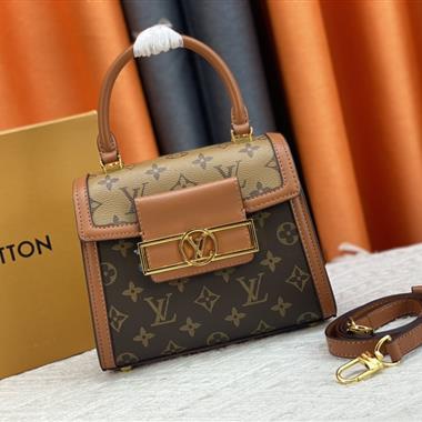 LOUIS VUITTON  2024新款女生時尚休閒包 尺寸:21*16.5*10CM