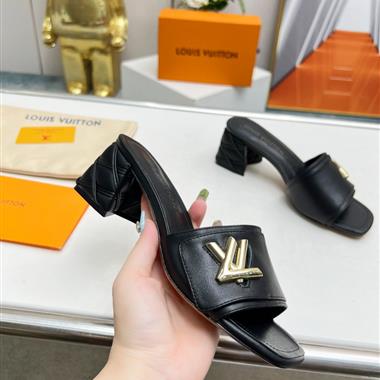 Louis Vuitton    2024新款女生休閒時尚鞋子