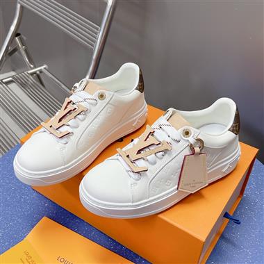 Louis Vuitton    2024新款女生休閒時尚鞋子