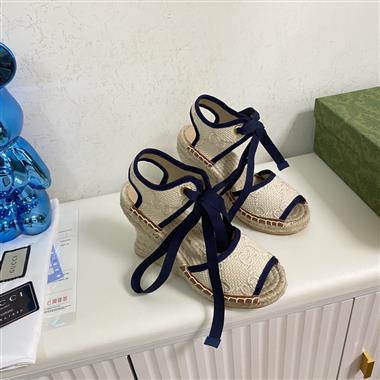 GUCCI   2024新款女生休閒時尚鞋子