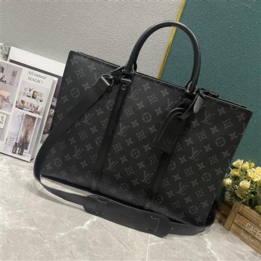 LOUIS VUITTON    2024新款女生時尚休閒包 尺寸：31*39*8.5CM