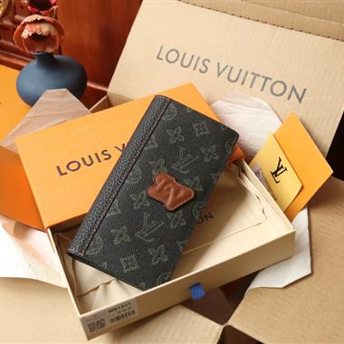 LOUIS VUITTON    2024新款時尚休閒包 尺寸：10*19*2CM