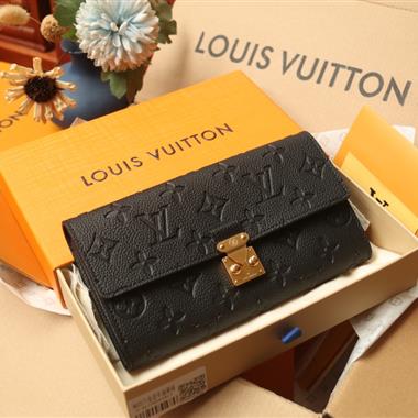 LOUIS VUITTON    2024新款時尚休閒包 尺寸：19*11*3CM