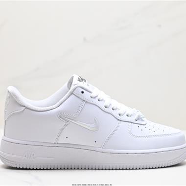 Nike Air Force 1 Low 07