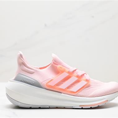 Adidas Ultraboost Light W