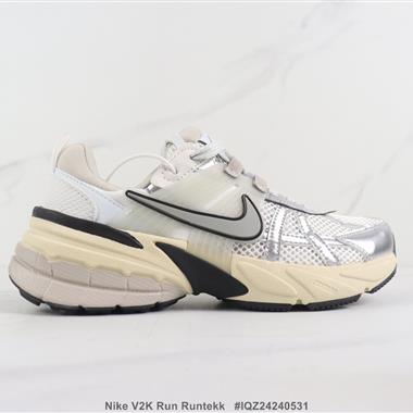 Nike V2K Run Runtekk "Summit White Metallic Silver"' 