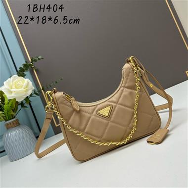 PRADA   2024新款時尚女生休閒包 尺寸:22*18*6.5CM