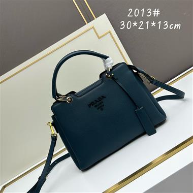 PRADA   2024新款時尚女生休閒包 尺寸:30*21*13CM