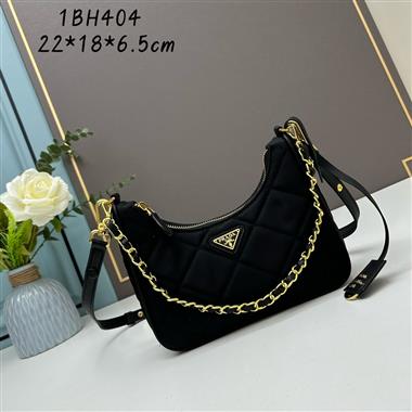 PRADA   2024新款時尚女生休閒包 尺寸:22*18*6.5CM