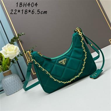 PRADA   2024新款時尚女生休閒包 尺寸:22*18*6.5CM