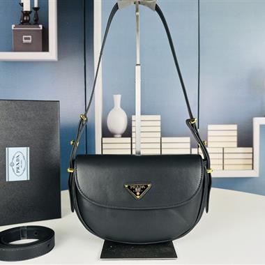 PRADA   2024新款時尚女生休閒包 尺寸:23*16*6CM