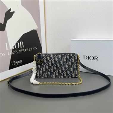DIOR   2024新款時尚女生休閒包 尺寸：20CM