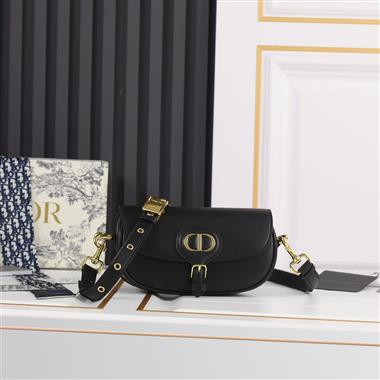 DIOR   2024新款時尚女生休閒包 尺寸：22*13*5CM