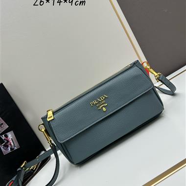 PRADA   2024新款時尚女生休閒包 尺寸:24*14*9CM