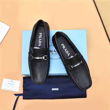 PRADA   2024新款男生休閒時尚鞋子