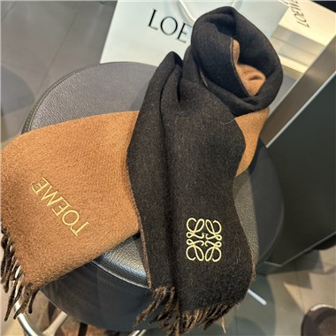 LOEWE   2024秋冬新款時尚圍巾 尺寸：180-30