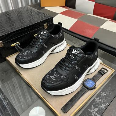 Louis Vuitton   2024新款男生休閒時尚鞋子