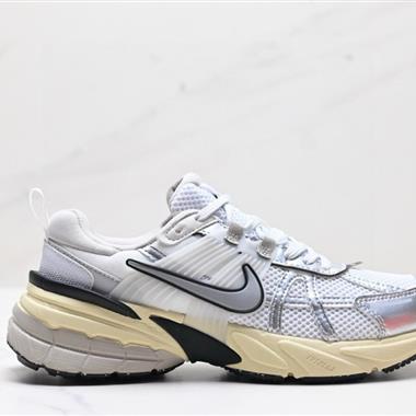 NIKE V2K RUN跑步鞋復古風潮 網面透氣運動鞋 