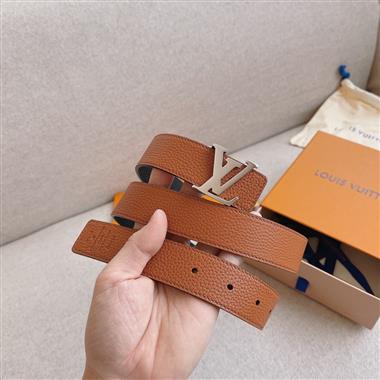LOUIS VUITTON   2025新款時尚皮帶  3.0CM