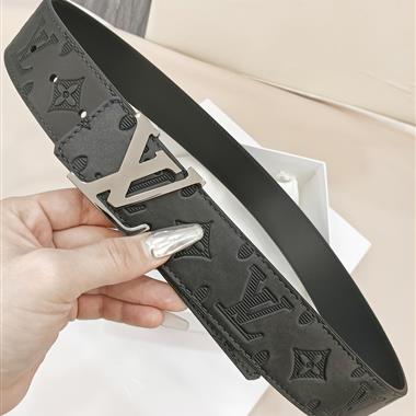 LOUIS VUITTON   2025新款時尚皮帶   3.8CM