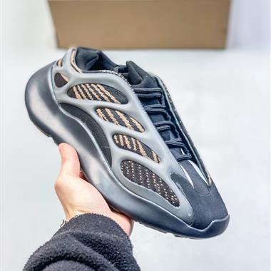 Adidas Yeezy 700 V3 異形椰子700老爹鞋跑步鞋