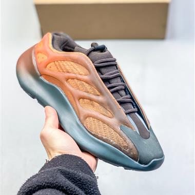 Adidas Yeezy 700 V3 異形椰子700老爹鞋跑步鞋