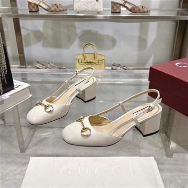 GUCCI   2025新款女生休閒時尚鞋子