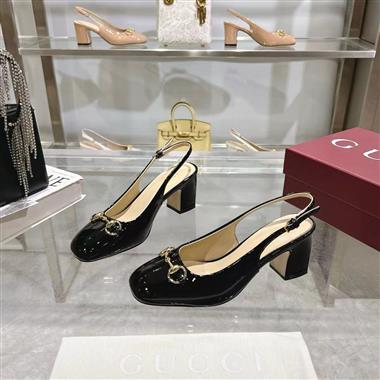 GUCCI   2025新款女生休閒時尚鞋子