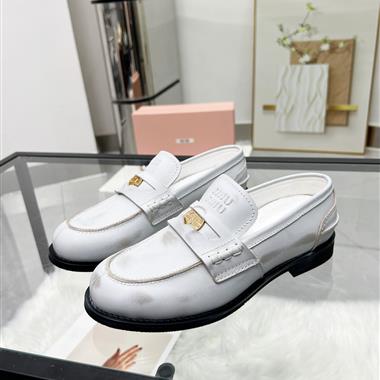 Miu miu    2025新款女生休閒時尚鞋子