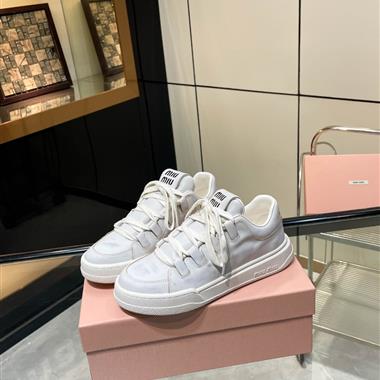 Miu miu    2025新款女生休閒時尚鞋子