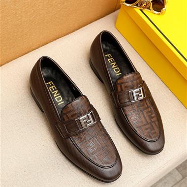FENDI    2025新款男生休閒時尚鞋子