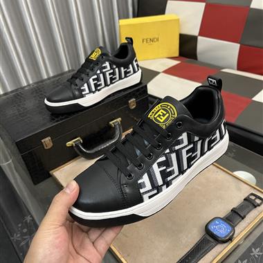FENDI    2025新款男生休閒時尚鞋子