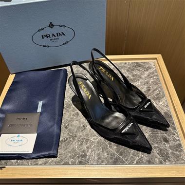 PRADA   2025新款女生休閒時尚鞋子