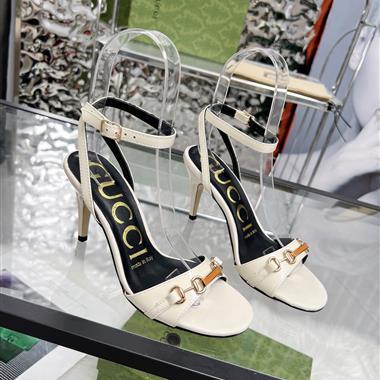 GUCCI   2025新款女生休閒時尚鞋子