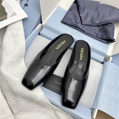 PRADA    2025新款女生休閒時尚鞋子