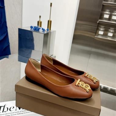 BURBERRY   2025新款女生休閒時尚鞋子