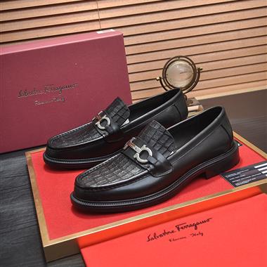 Ferragamo    2025新款男生休閒時尚鞋子