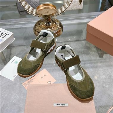 MIUMIU   2025新款女生休閒時尚鞋子