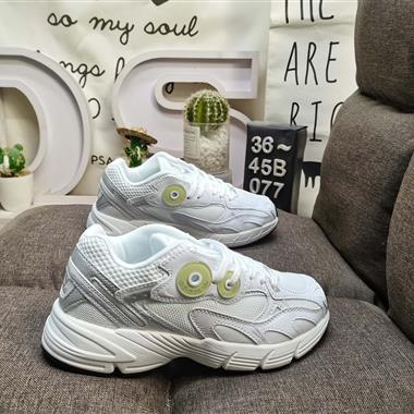 Adidas  ASTIR SN W