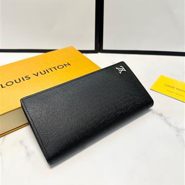 LOUIS VUITTON    2025新款時尚錢夾  尺寸：19x10CM