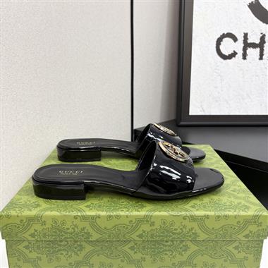 GUCCI   2025新款女生休閒時尚鞋子